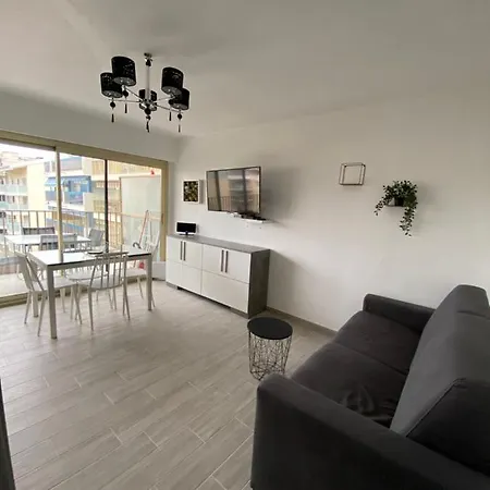 Superbe Renove A Neuf A 100m De La דירה ז'ואן-לה-פינס